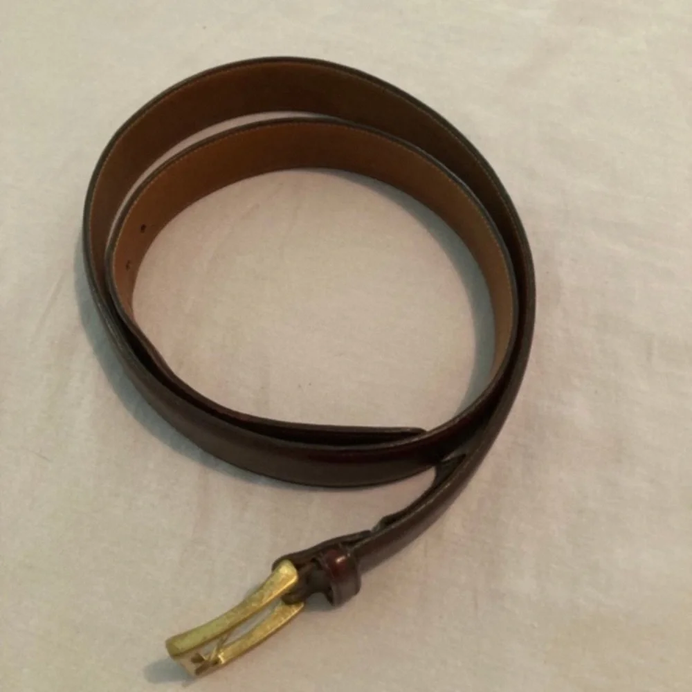 Trafalgar Dark Brown Leather Belt with Gold-Tone Buckle
